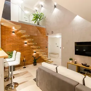 Penthouse With Terrace Krakow